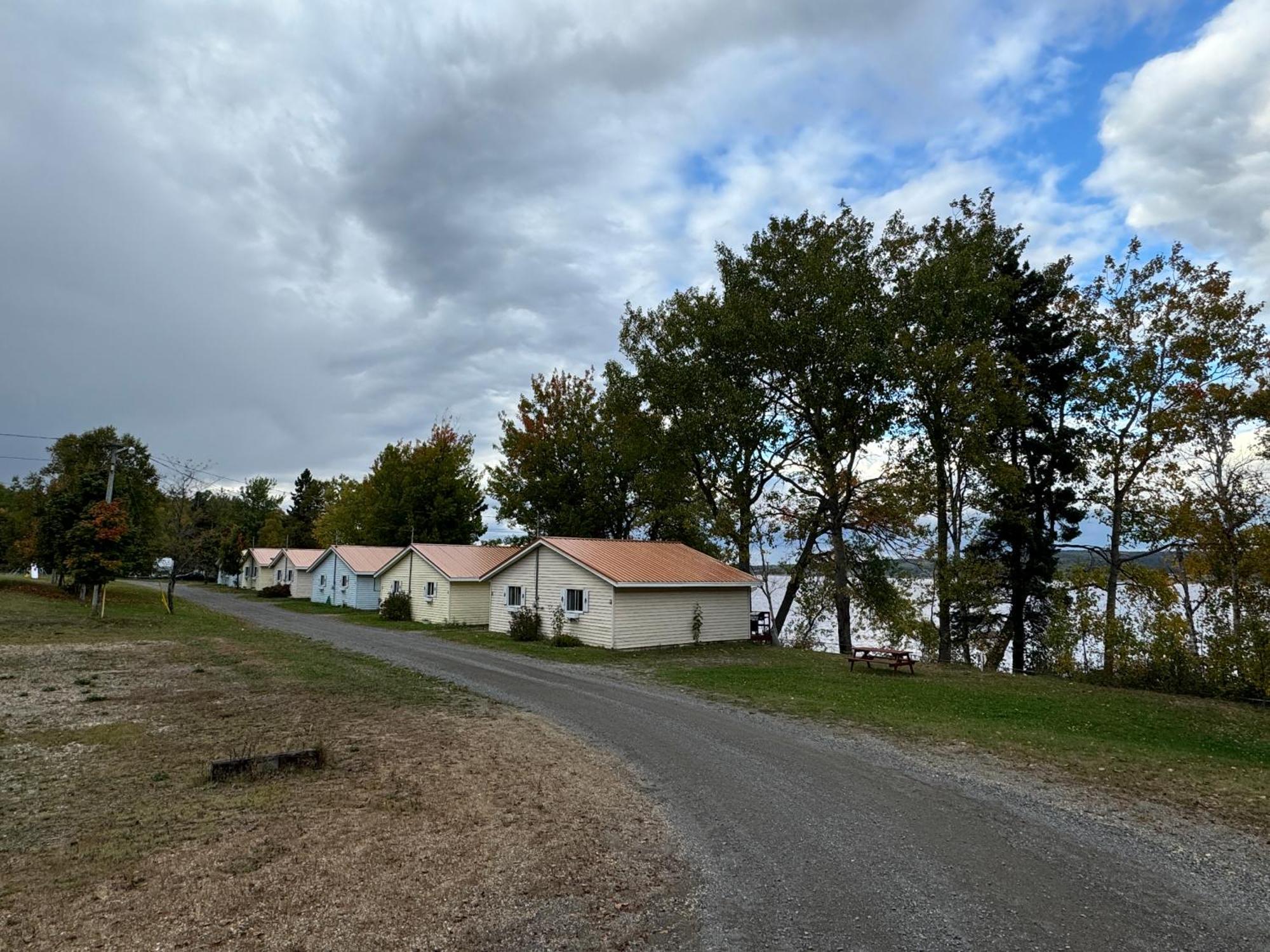 The Fundy Rocks Resort Hopewell Cape Exterior photo
